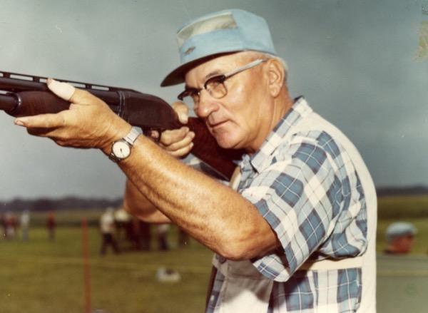 merle model 12.jpg